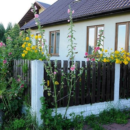 Gospodarstwo Agroturystyczno-Edukacyjne Gratka Celiny  Kültér fotó